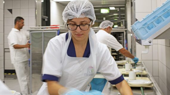 O papel do nutricionista no aumento da produtividade na UAN