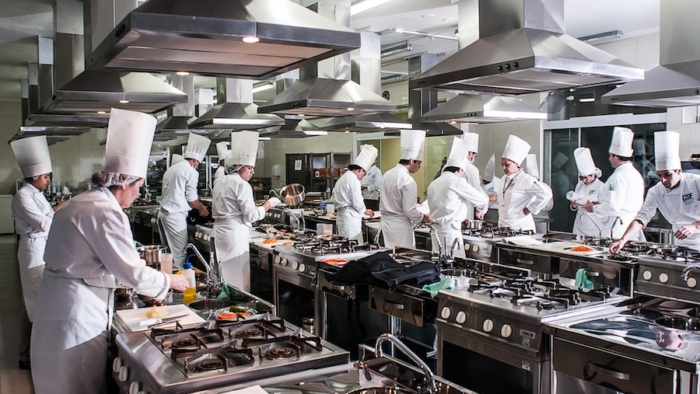 não ter um nutricionista na cozinha industrial - Nutri Mix - Entada tudo