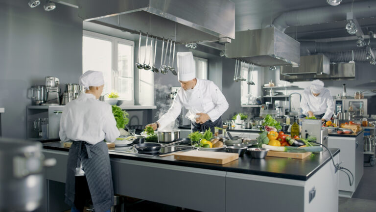 Porque ter nutricionista na obra da cozinha industrial