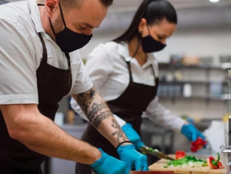 Consultoria sanitária para restaurante: Pops, manual de boas práticas e fabricação, treinamento de equipes, manipulação de alimentos